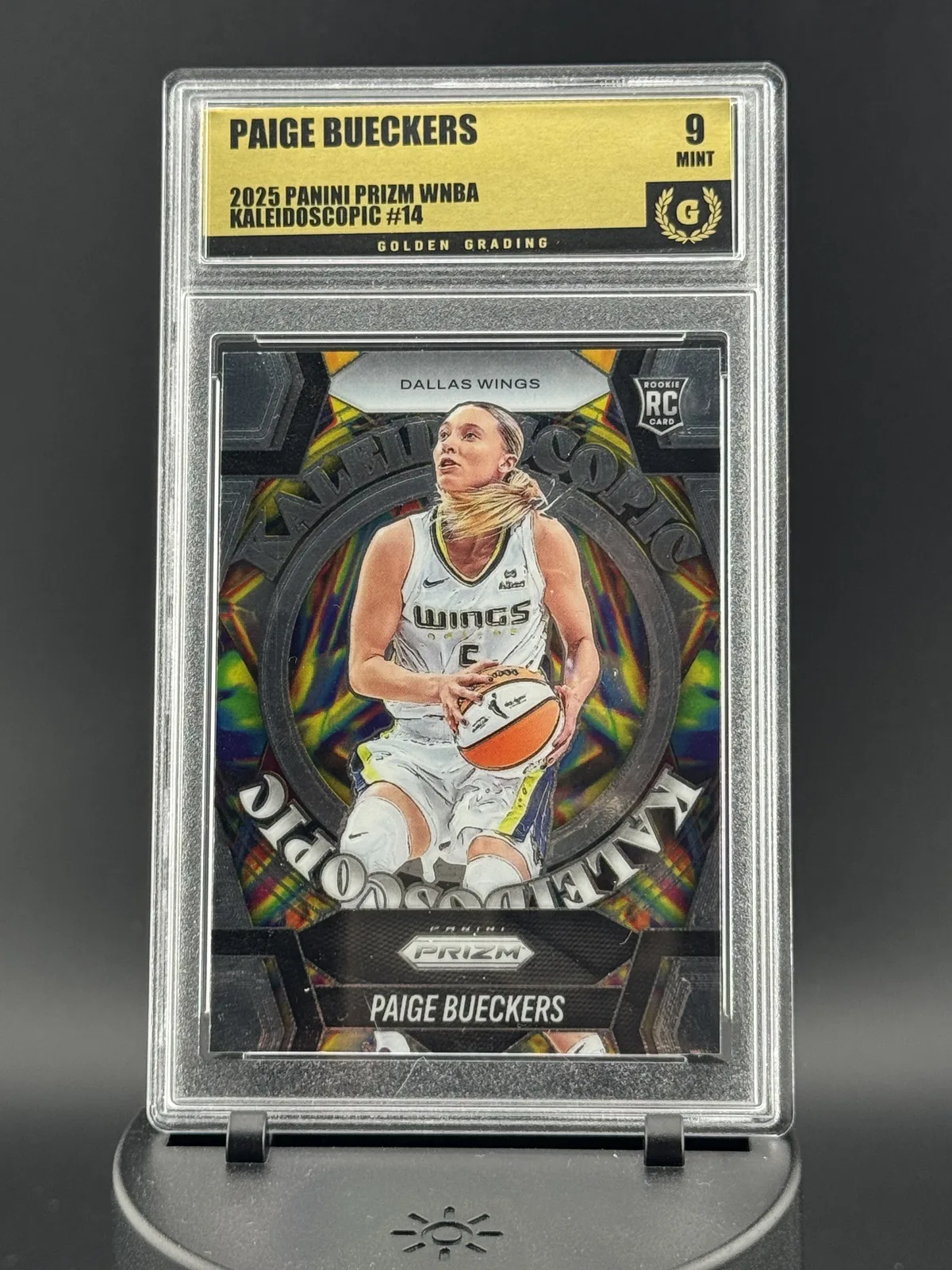 2025 Panini Prizm WNBA Paige Bueckers Kaleidoscope #14 GG 9
